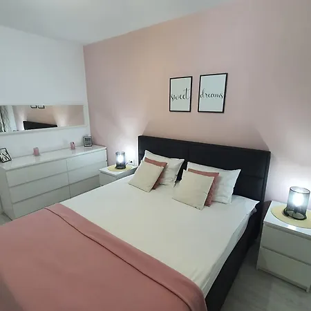 One Apartment Brasov